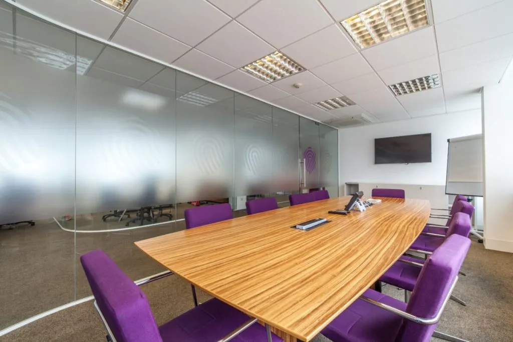 Progressive office layout for flexible teams – Innovation 1st format 12