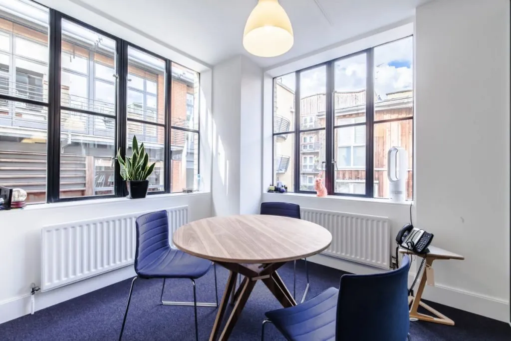 Contemporary office design for Prospectus workplace