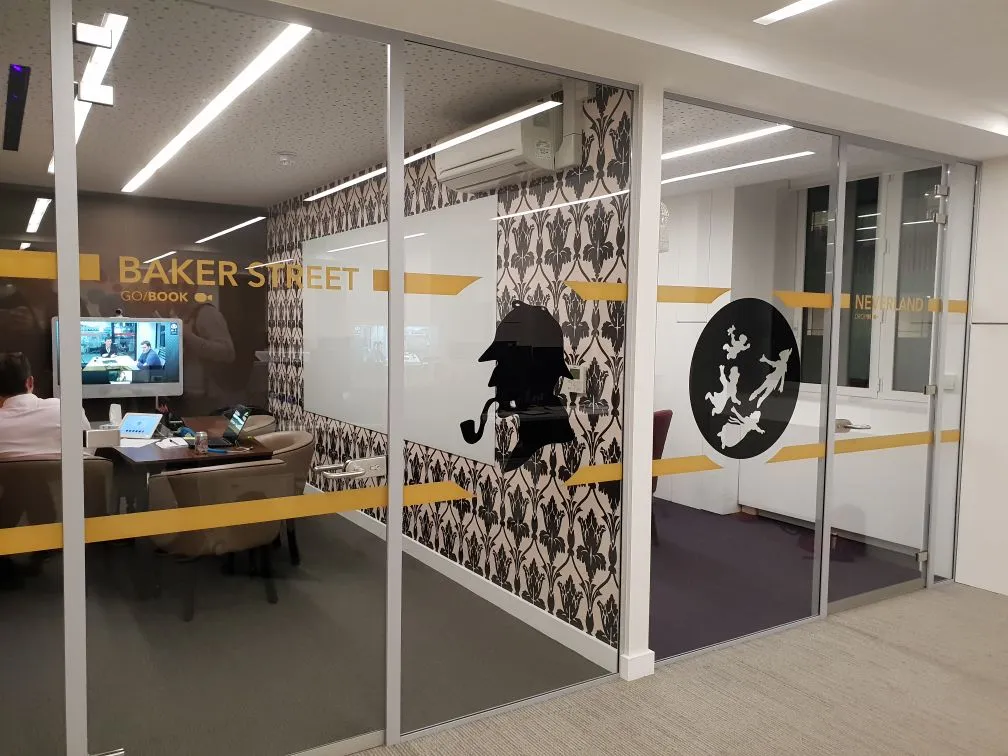 Creating an Office Interior That Creates the Image of the Company