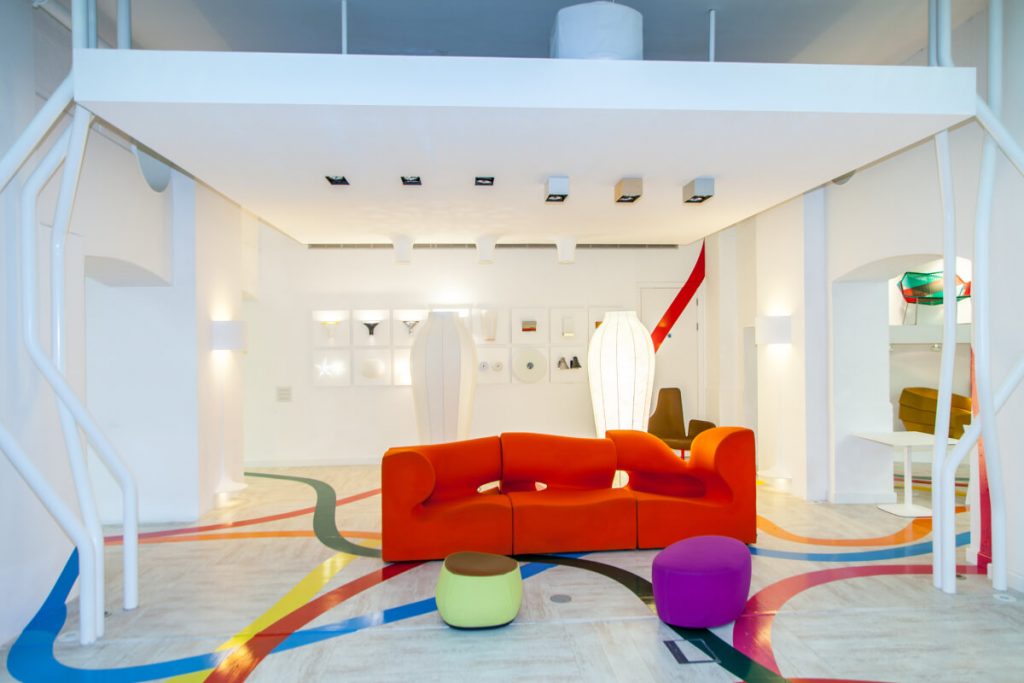 FLOS/MOROSO