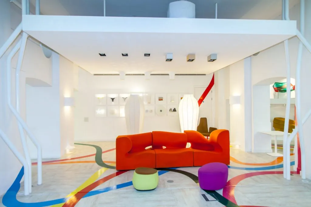 FLOS/MOROSO