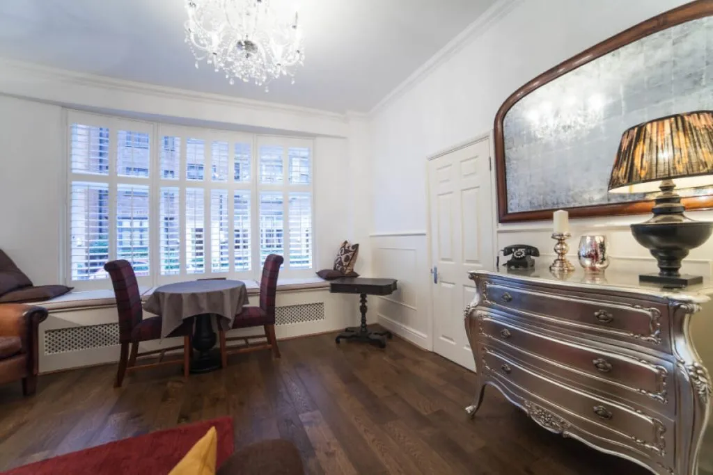 Knightsbridge Residential Property