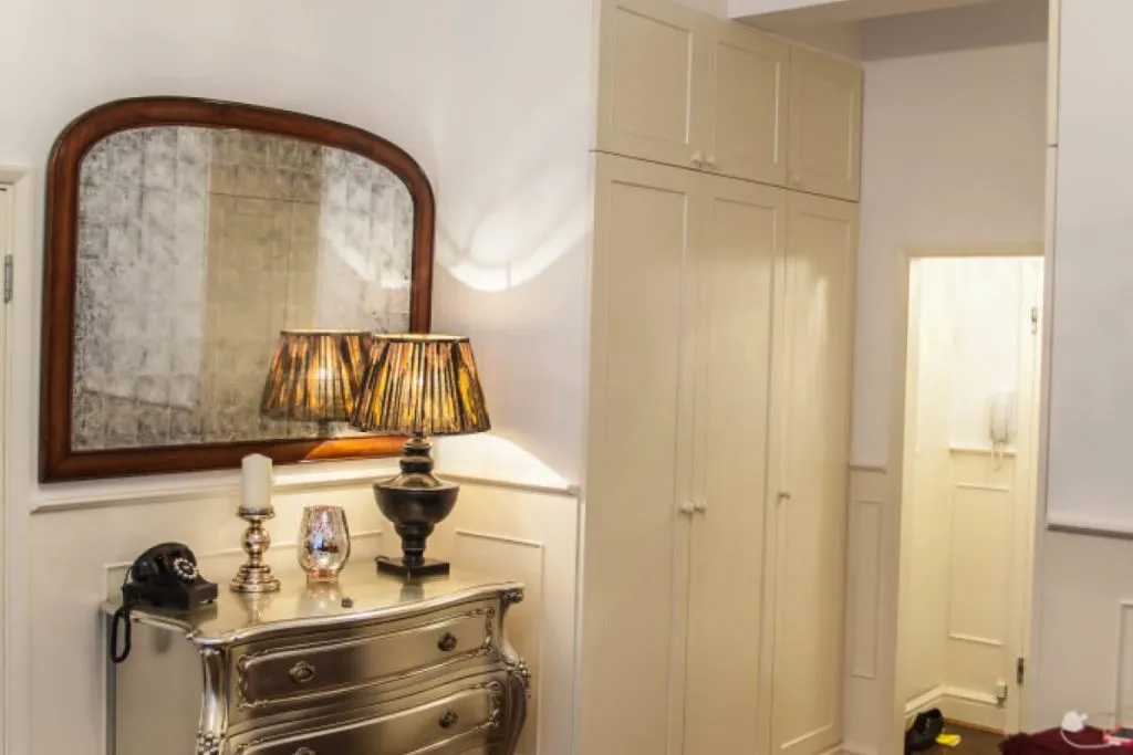 Knightsbridge Residential Property