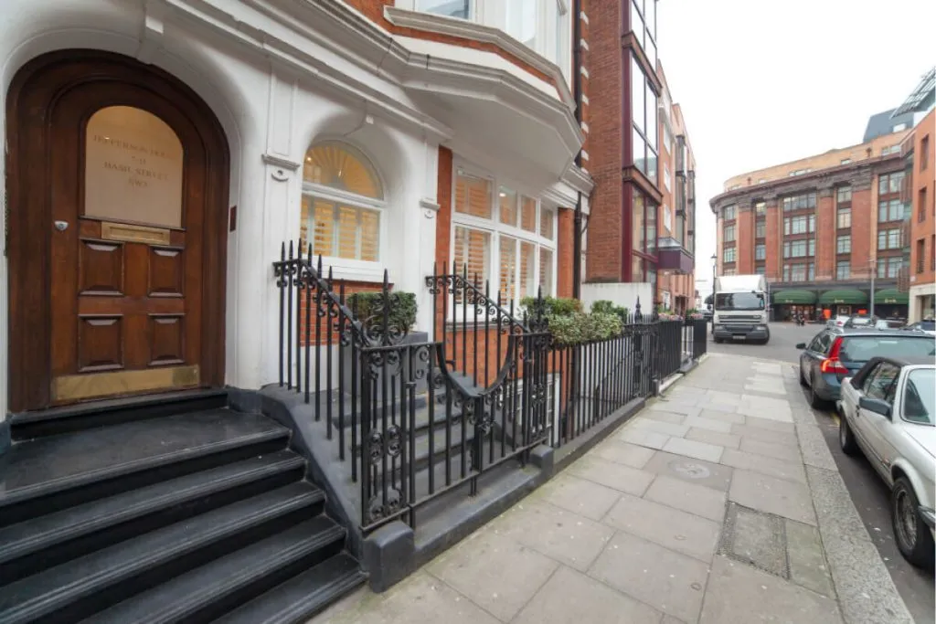 Knightsbridge Residential Property
