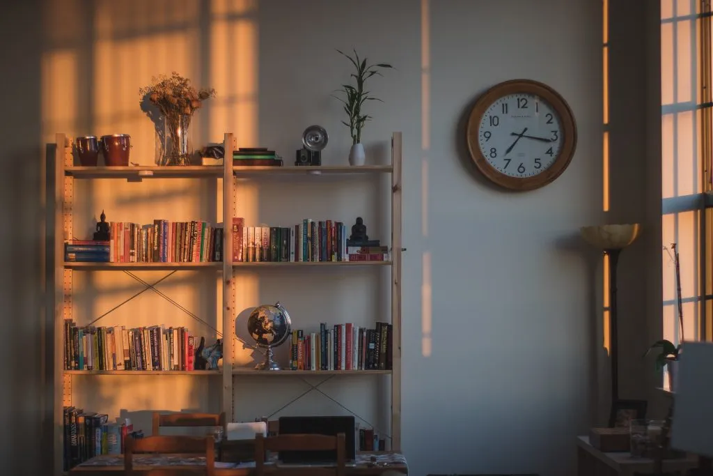 Wall Decoration: Types and Features of Materials