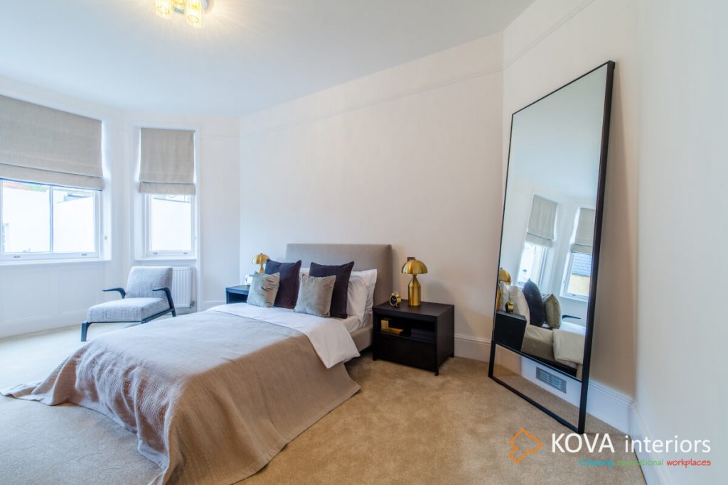 Wynnstay Gardens, Kensington