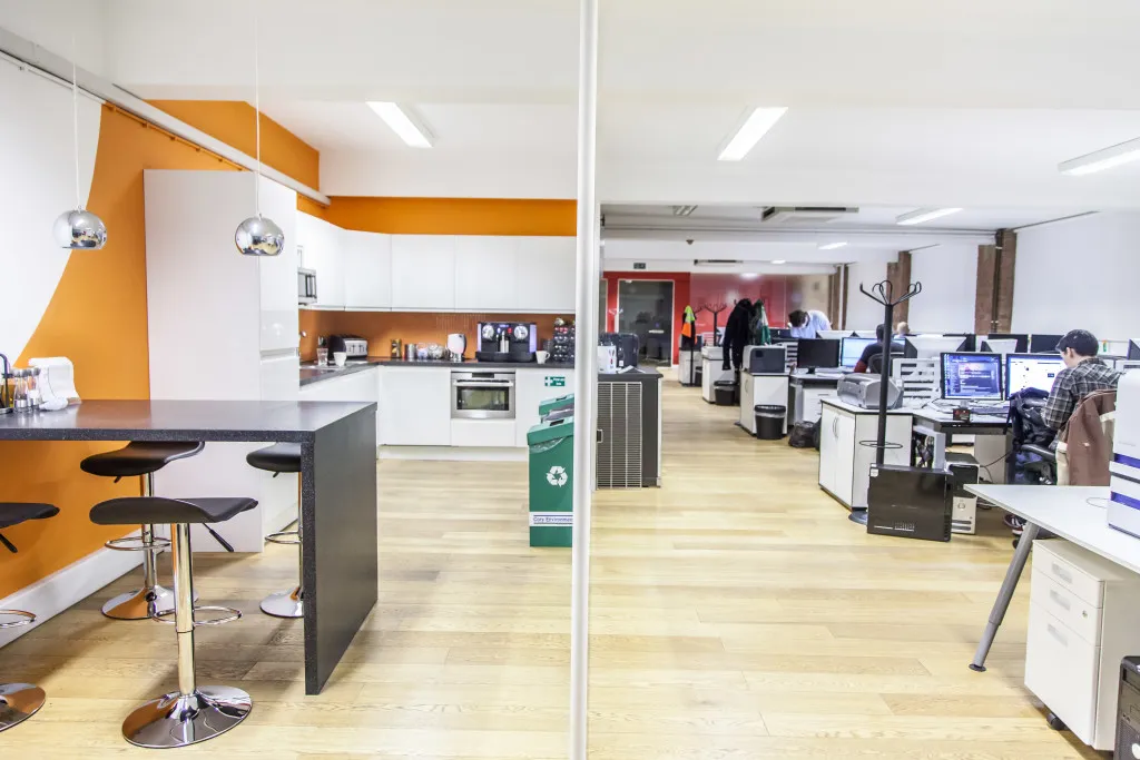 How to choose the right colours for your office design to increase productivity?