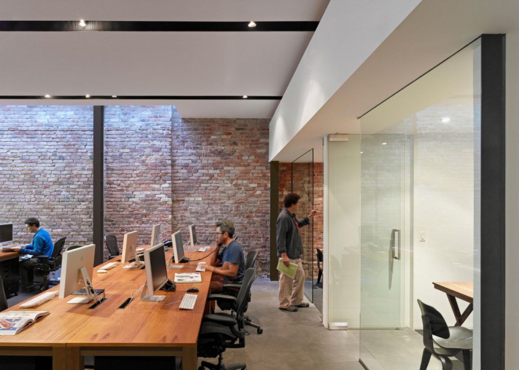 Hybrid office design
