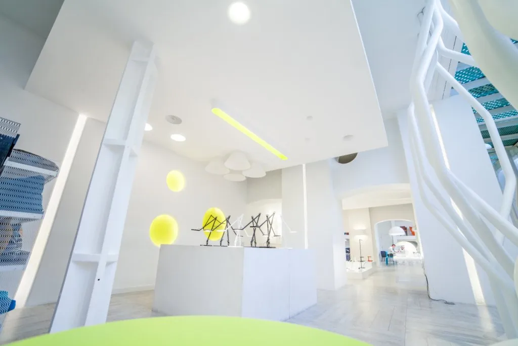 FLOS/MOROSO